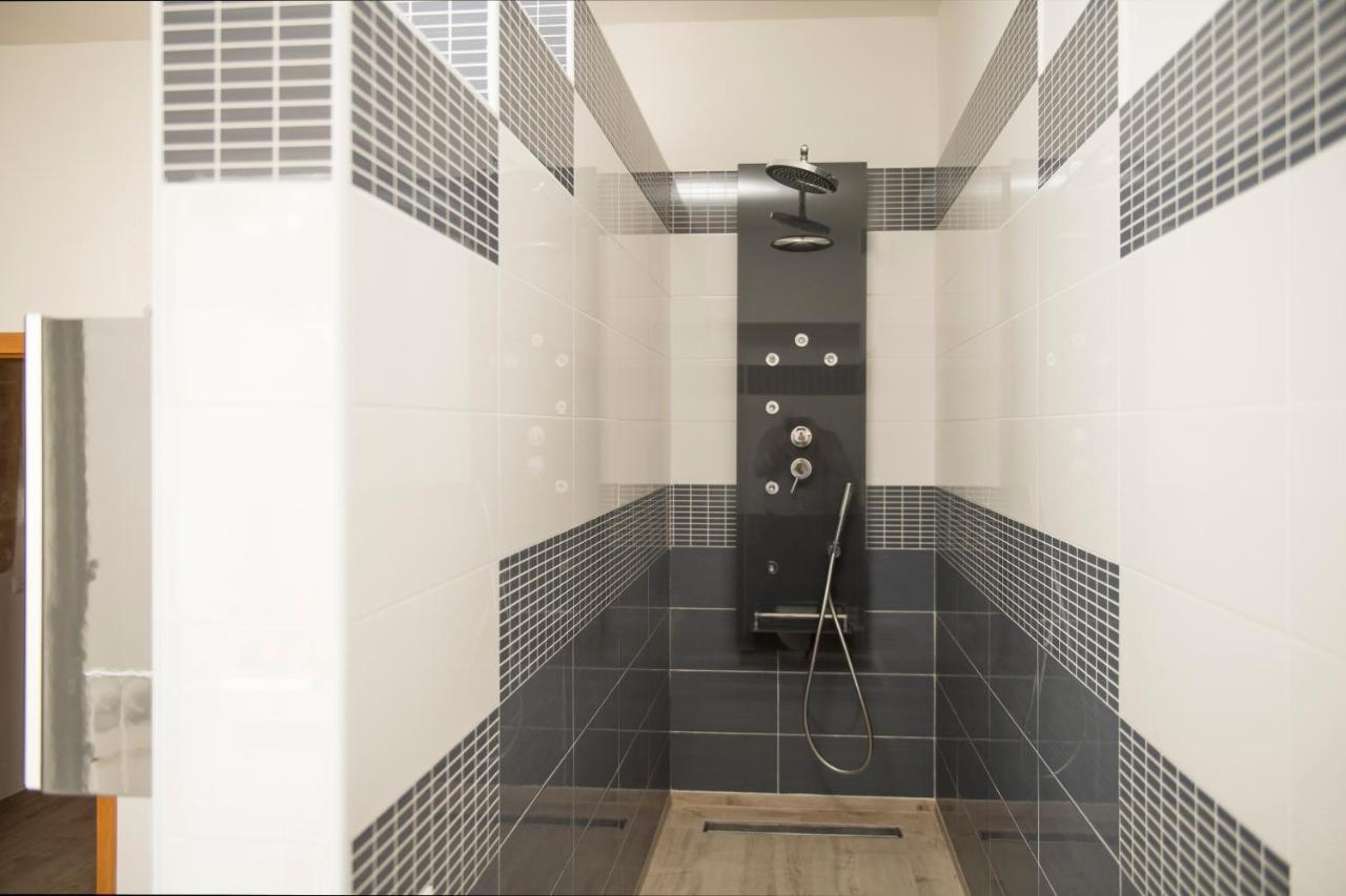 Apartamento Palazzo Absolem Luxury Monopoli Exterior foto